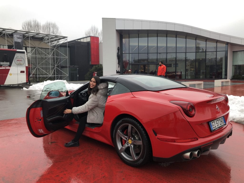 Dirigir Ferrari em Maranello