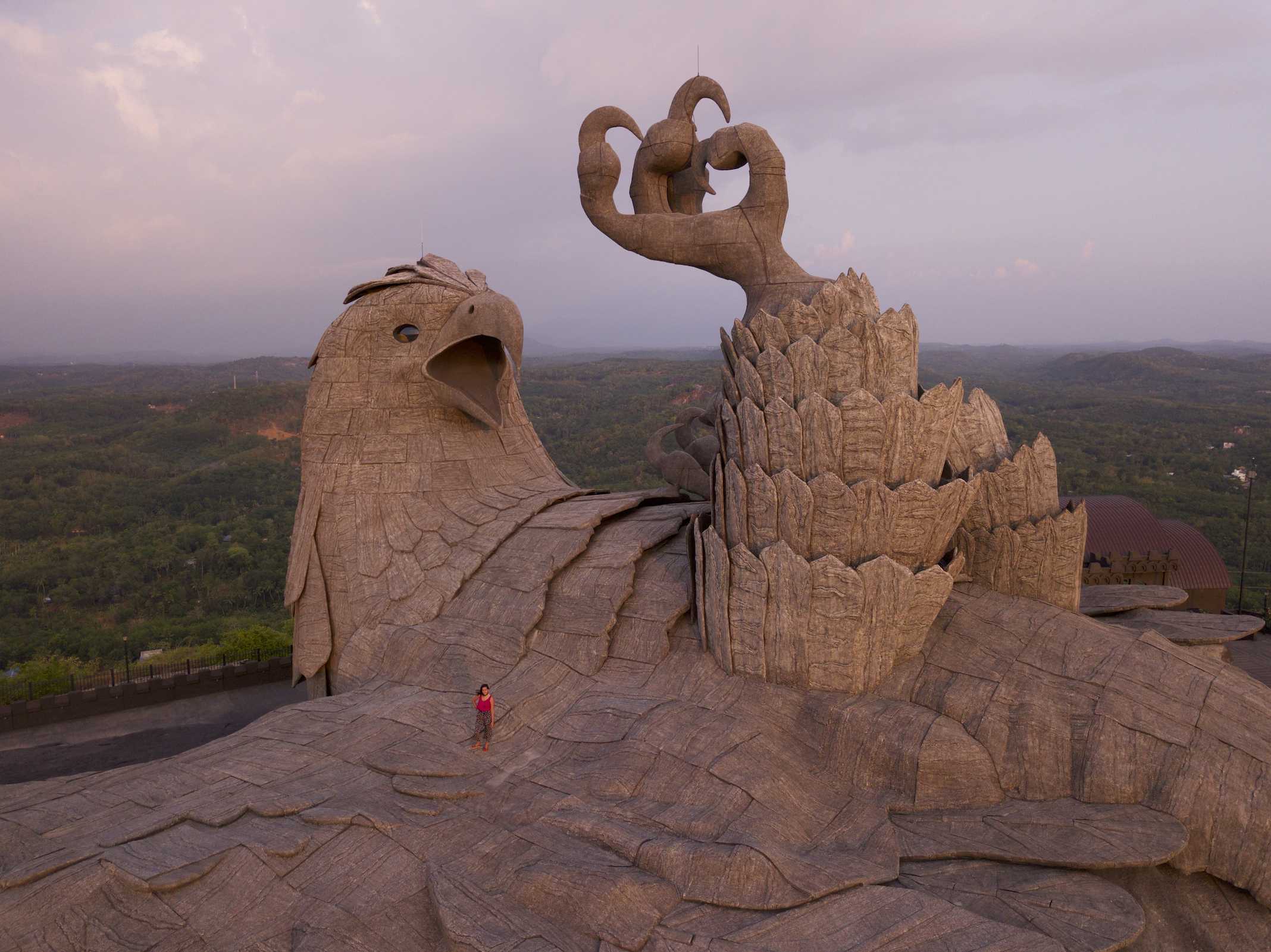 Jatayu Earth Center, maior estátua de águia do mundo