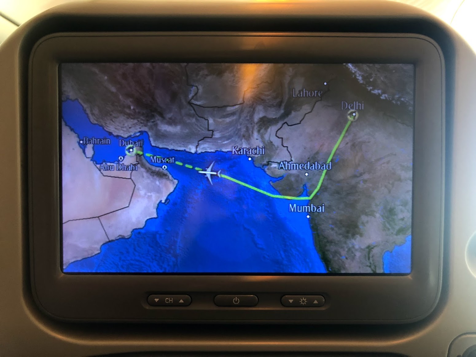 Como é voar de Emirates para Dubai