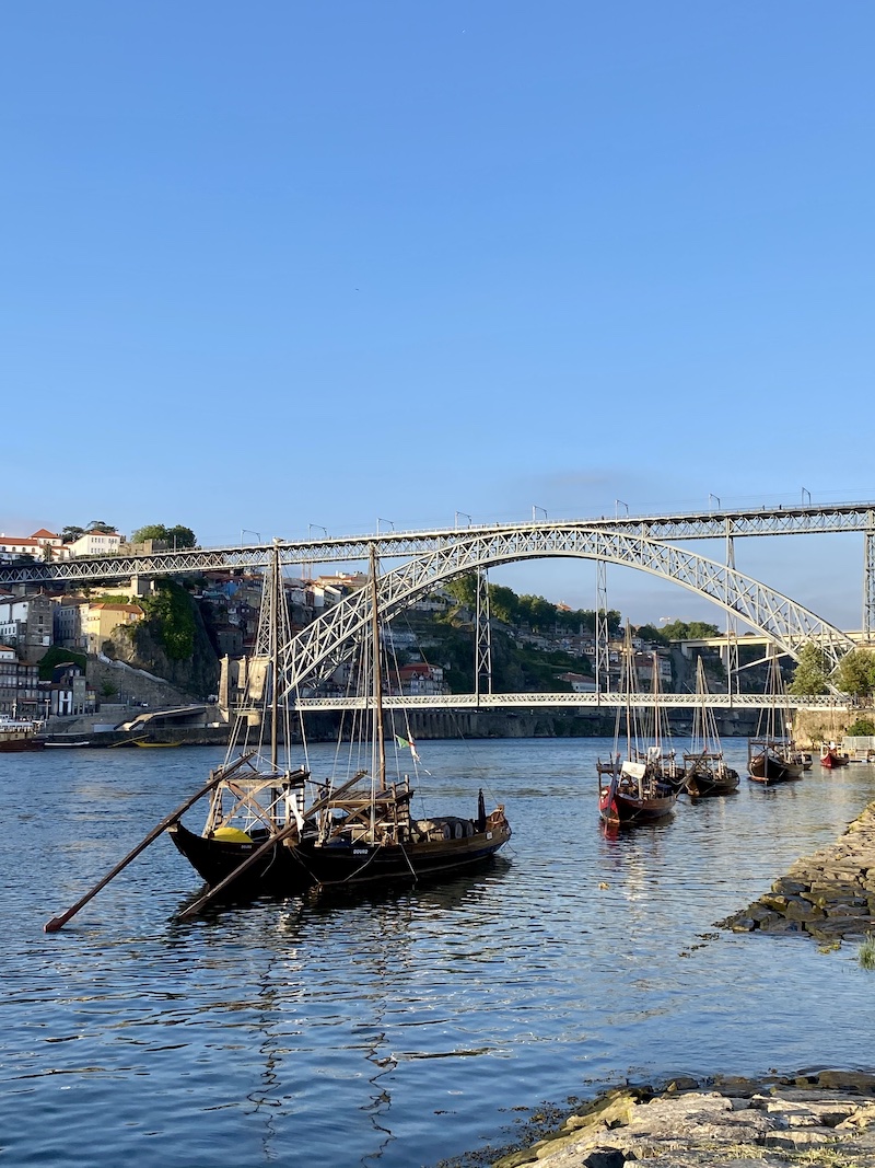 marginal gaia porto portugal