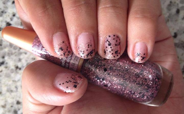 Radiance-Ombre-glitter-nail