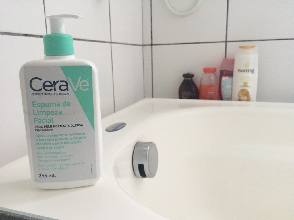 Sabonete-Demaquilante-Cerave