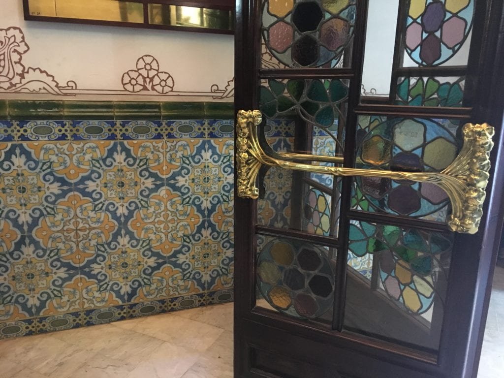 Casa de Les Punxes, Barcelona