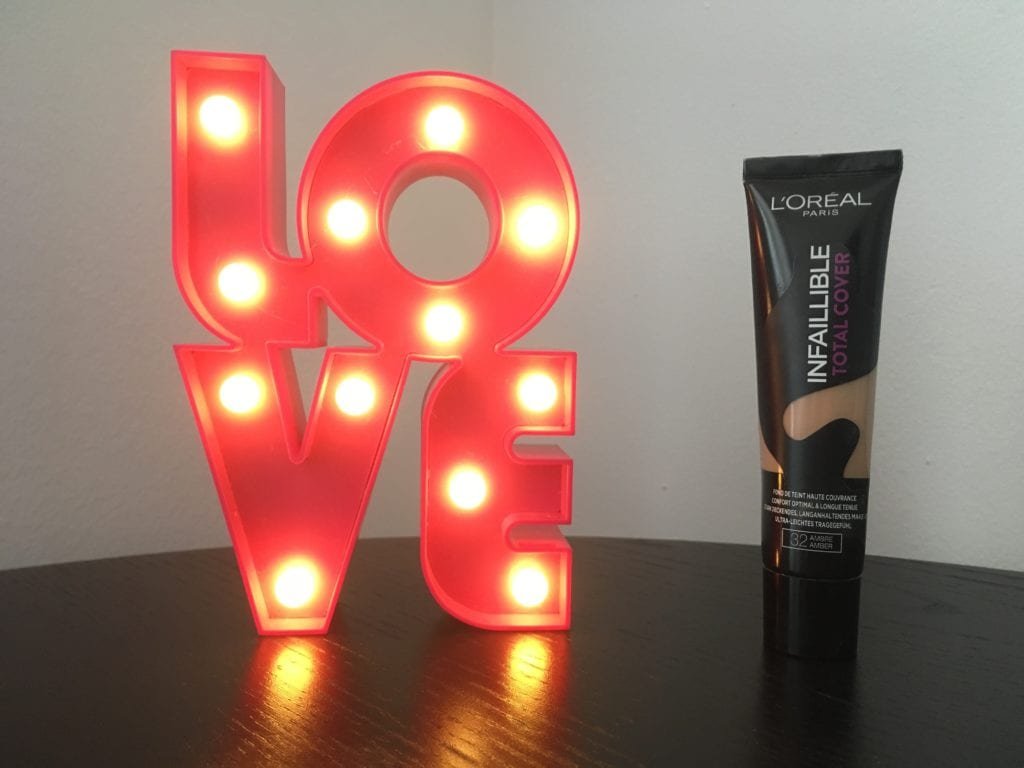 Base Infallible Total Cover da L'Oréal!