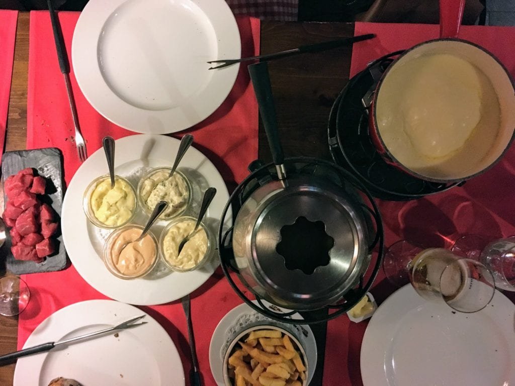 Onde comer Fondue em Genebra, Suíça