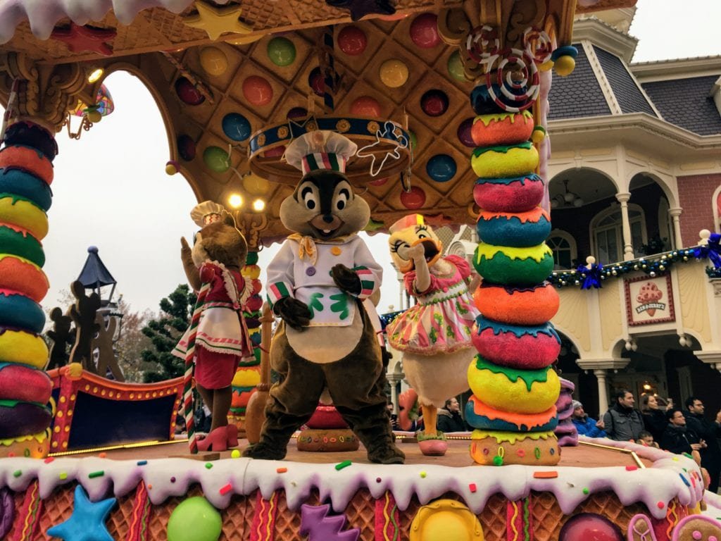 Parada de Natal na Disney Paris