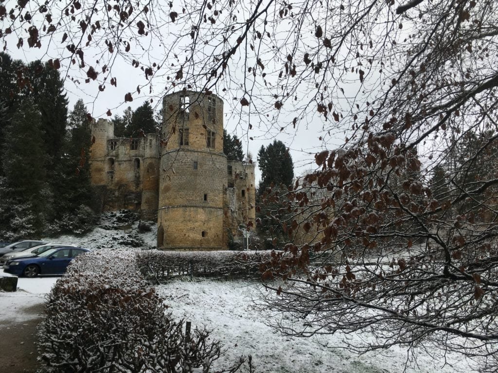Castelo de Beaufort em Luxemburgo