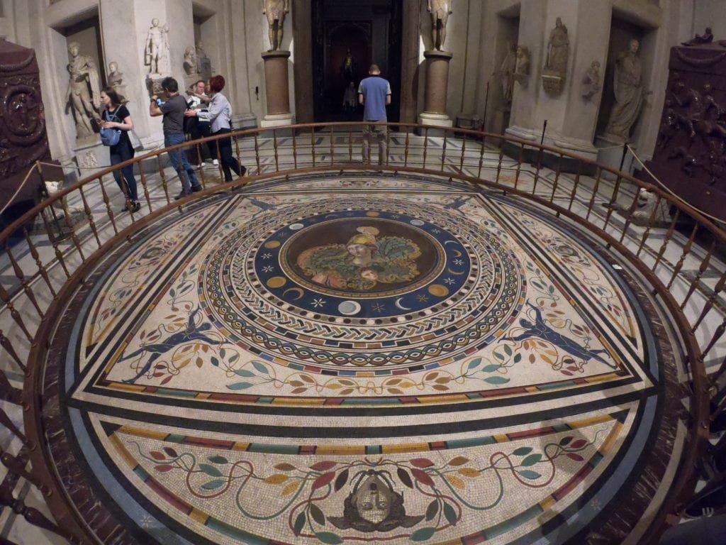 Visita Noturna aos Museus do Vaticano