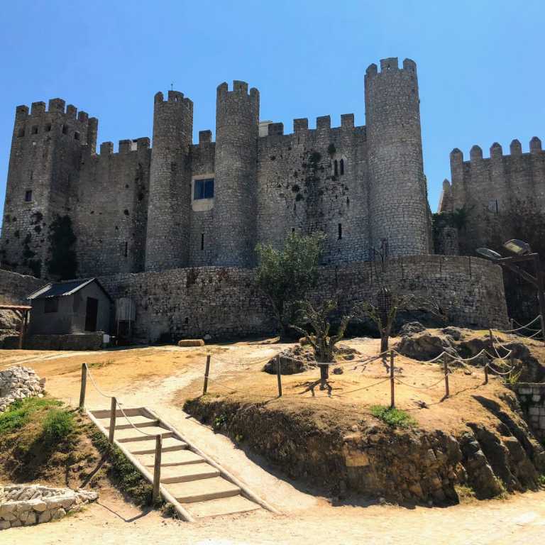 Bate-volta de Lisboa: Vila Medieval e Lagoa de Óbidos!