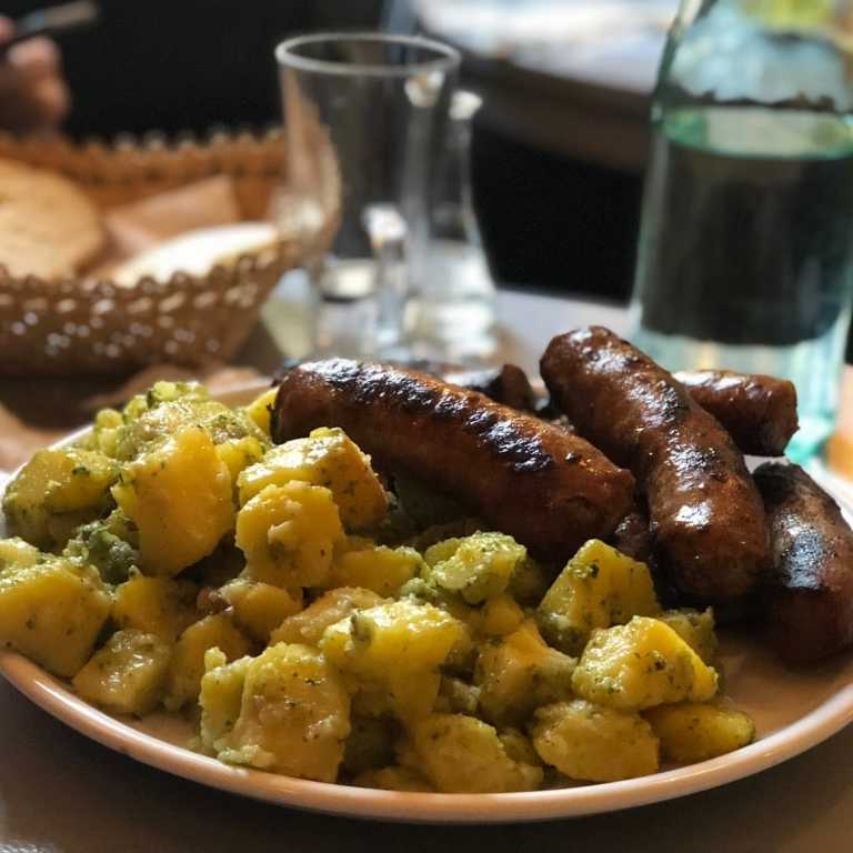 Onde comer, beber e dançar em Bucareste!