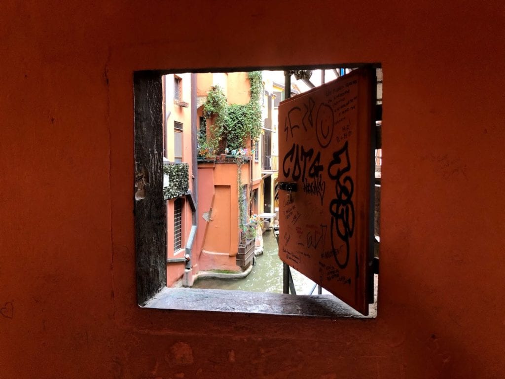 O que visitar em Bolonha: Finestrella