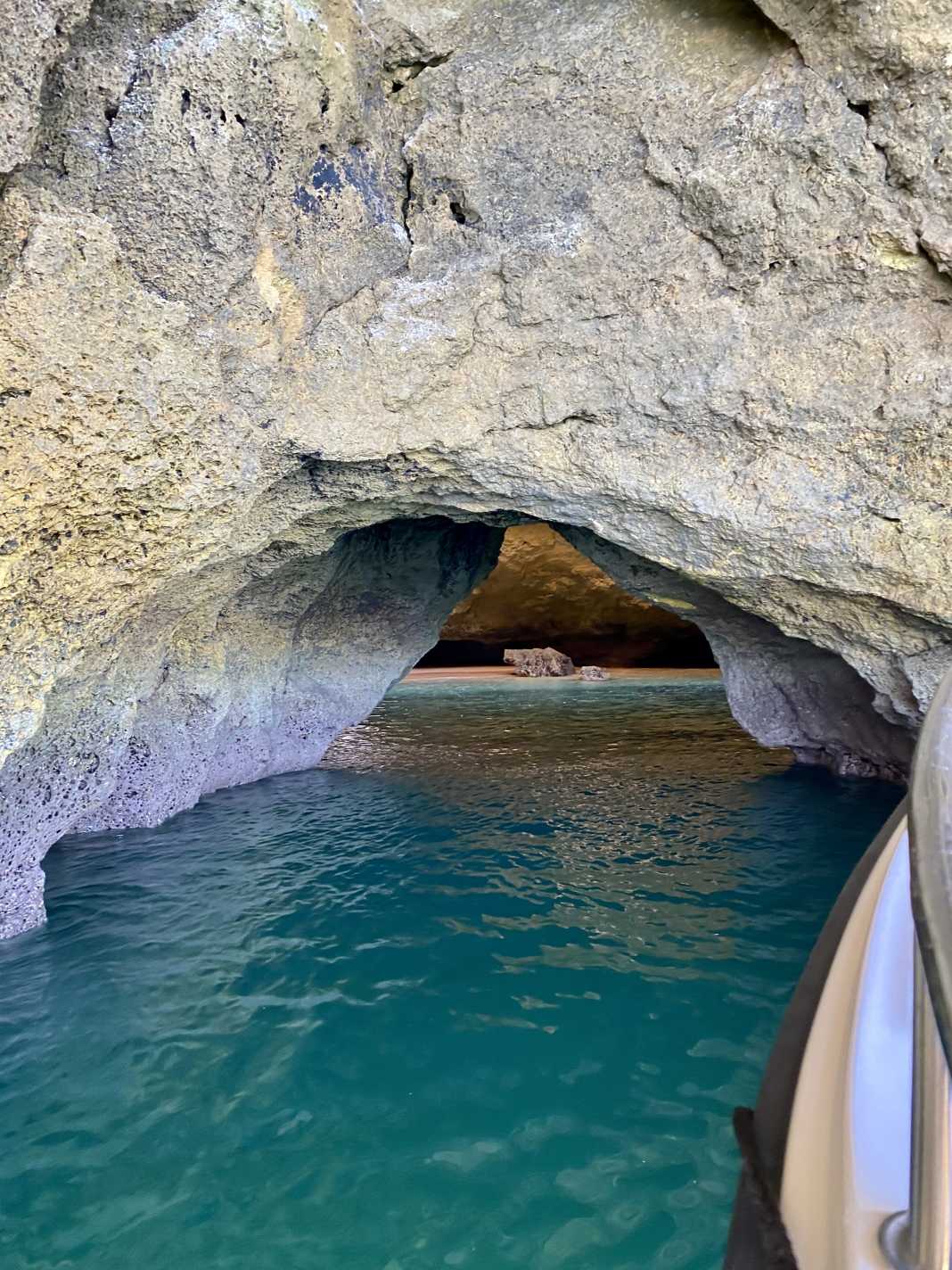 Gruta De Benagil Como Chegar Na Caverna Mais Famosa Do Algarve