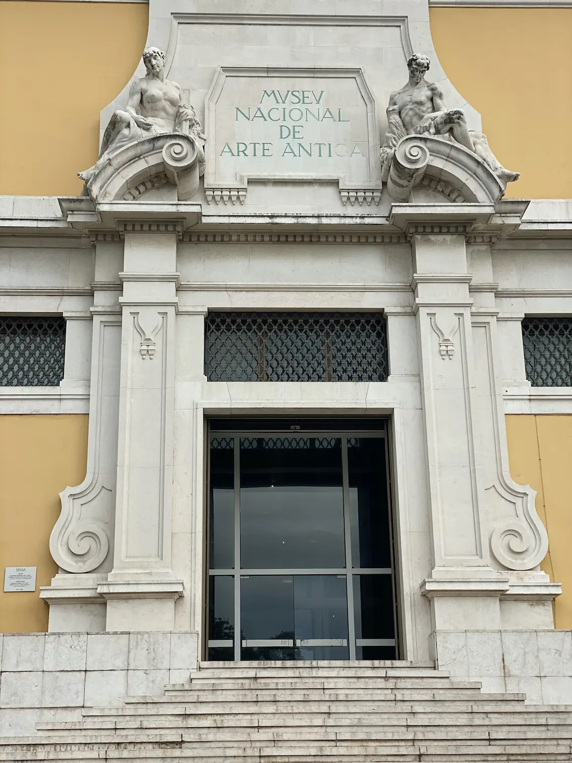 museu nacional de arte antiga lisboa