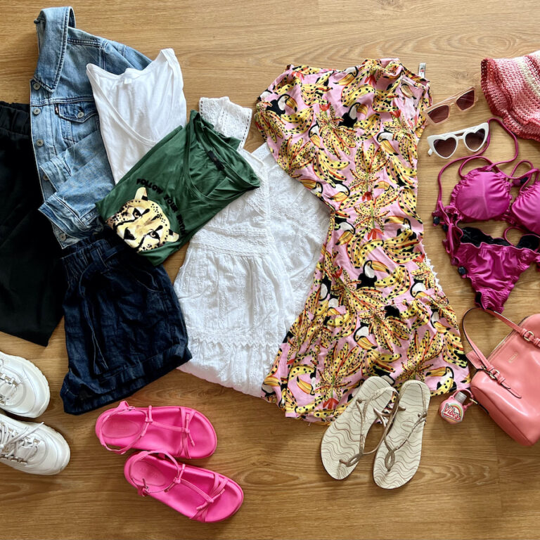 Looks e mala para um fim de semana verão!
