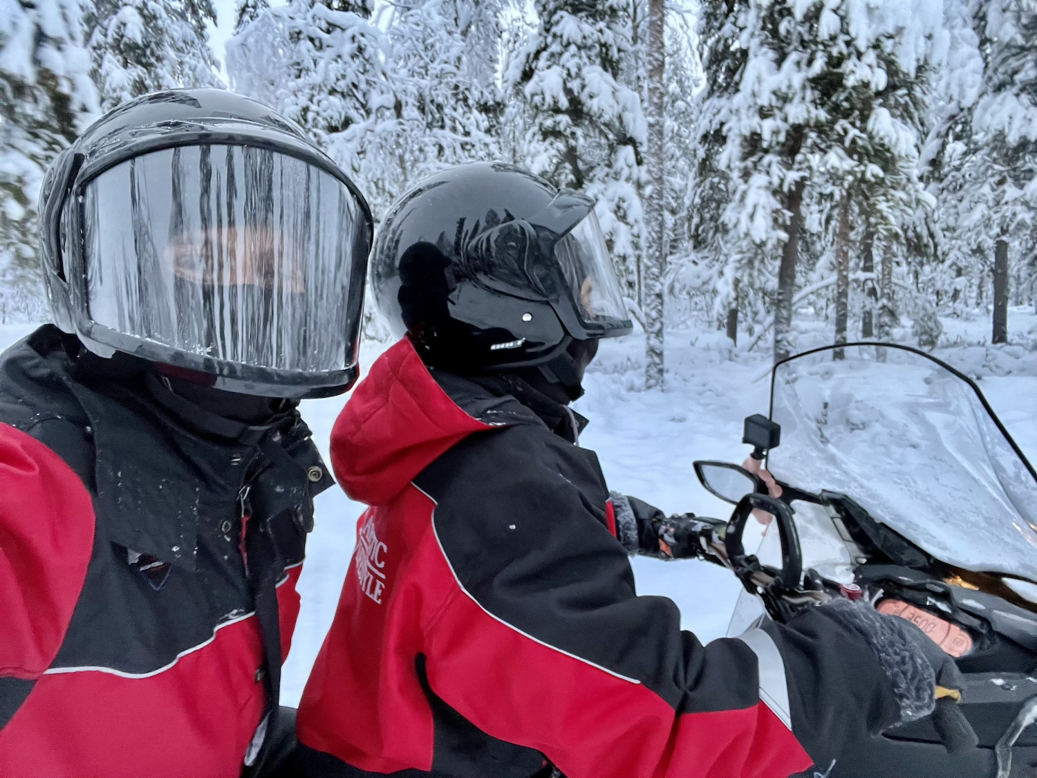 moto de neve finlandia