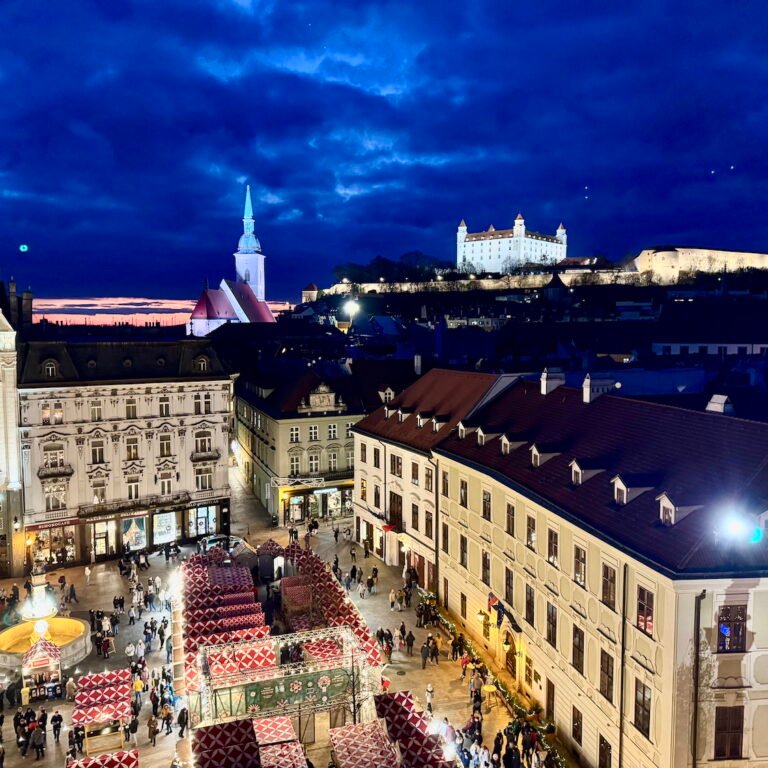 O que fazer em Bratislava: guia prático + mercados de Natal!