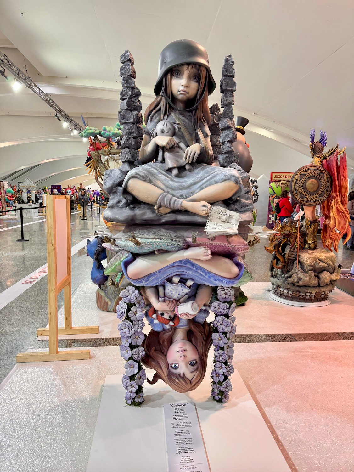 ninot fallas valencia