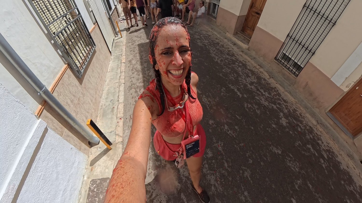 roupa para tomatina